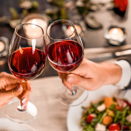 7 Delicious Wines to Pair With Stone Crab Claws